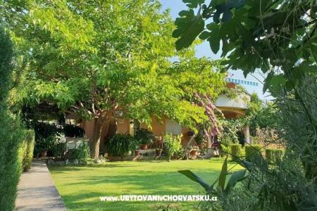 Appartementen Bijelić Trogir Kroatië