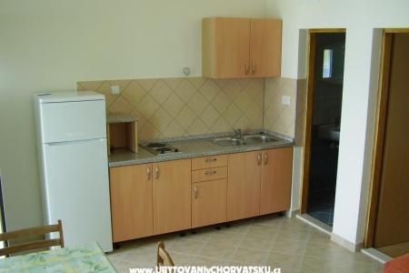 Appartementen Arbanija foto 3
