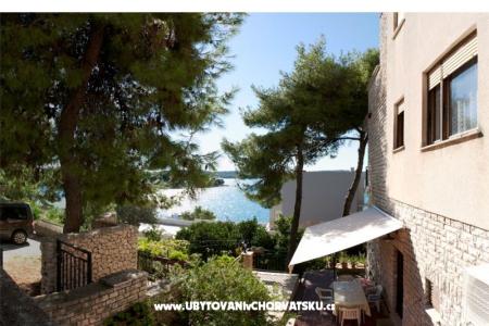 Appartementen Ćurković Trogir Kroatië