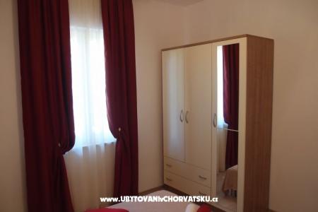 Appartementen Kadulja foto 4