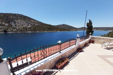 Appartementen Villa Carmen Trogir Kroatië