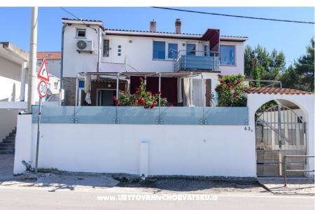 Holiday home Marin Trogir foto 2