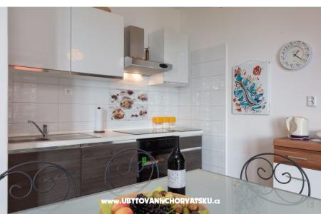 Vakantiehuis Barbara Trogir Kroatië