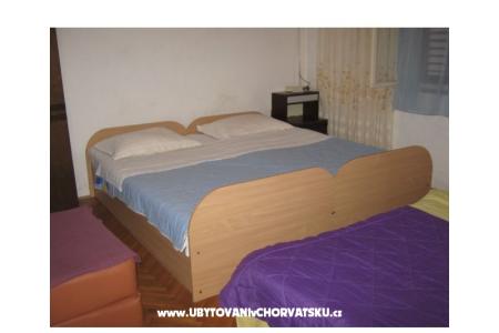 Marinovi Dvori foto 4