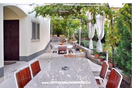  Villa Michael Appartementen foto 4