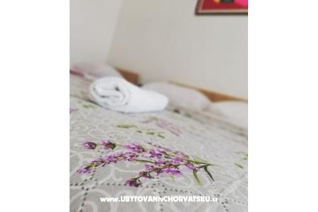Appartementen Aniko Šarić foto 3
