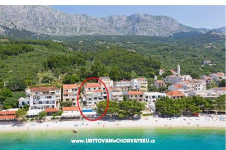 Beachfront Appartement NIVES foto 2