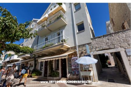 Tučepi Seafront Appartementen foto 2