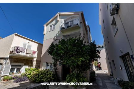 Tučepi Seafront Appartementen foto 4
