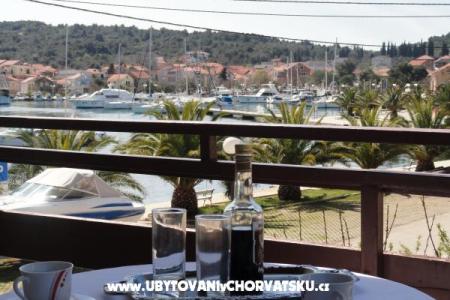 Appartementen Helena foto 5