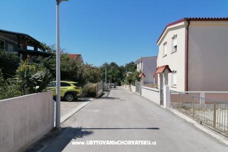 Appartement Vir foto 3