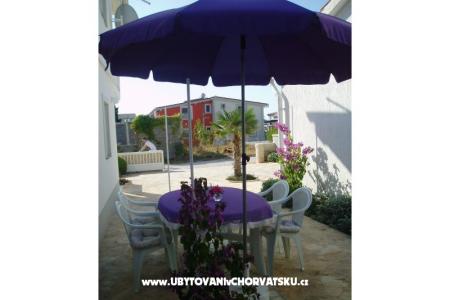 Appartementen Fegeš foto 3