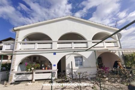 Appartementen Oto Ivanka foto 2