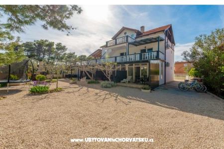 Appartementen Villa Agape Vir eiland Vir Kroatië