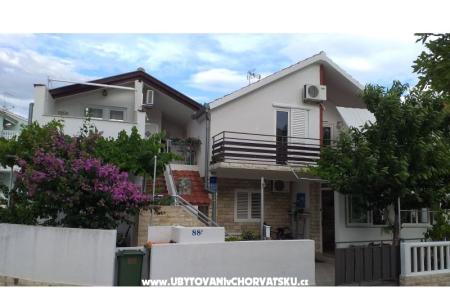  Appartement Čičak Vodice Kroatië