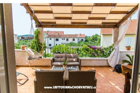 Appartement Maša Vodice Kroatië
