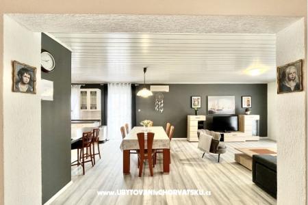 Appartementen Rino Vodice Kroatië