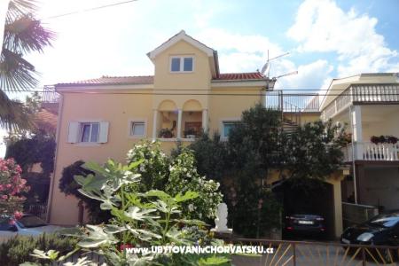 DamTin Vodice Kroatië