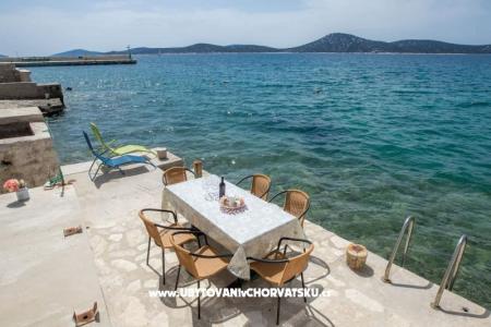 Holyday Huis Prvic foto 3
