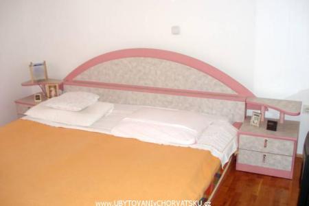 Appartement Curjuric foto 4