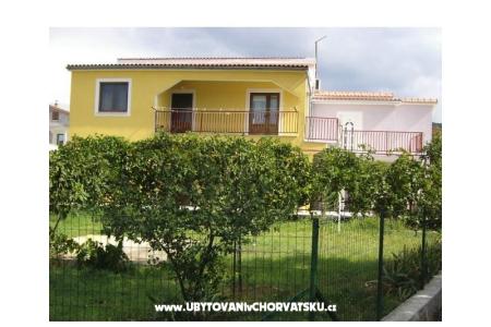 Appartementen "Villa Manda" foto 2