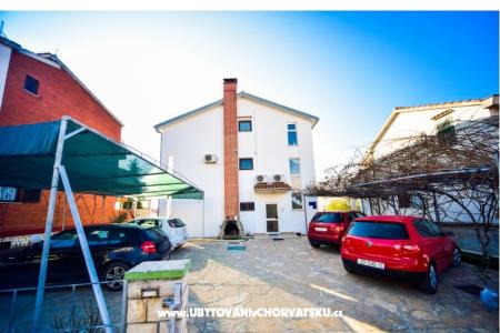 Ivan Appartementen &amp; Kamers foto 2