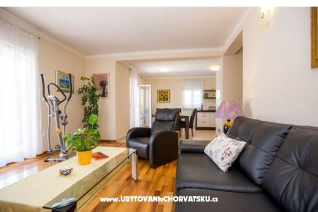 Appartement met zwembad ViGo foto 4