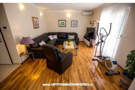 Appartement met zwembad ViGo foto 5