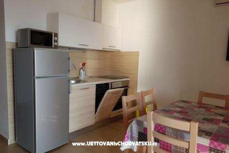 Appartementen Ksenija foto 4