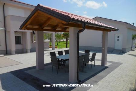 Appartementen Jasminka foto 5