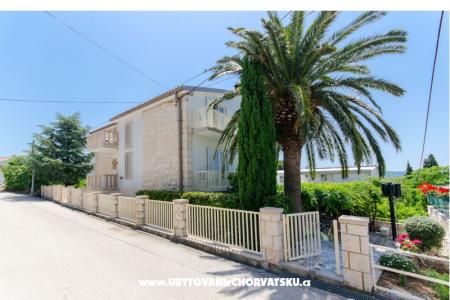 Appartementen Smiljana Zivogosce Kroatië