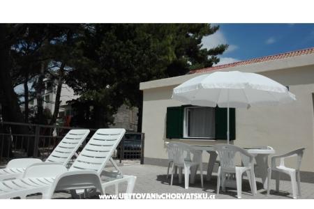 Family house op het strand foto 4