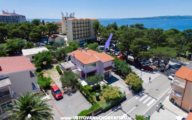 Villa LILLA – Accommodatie Baska Voda Kroatië