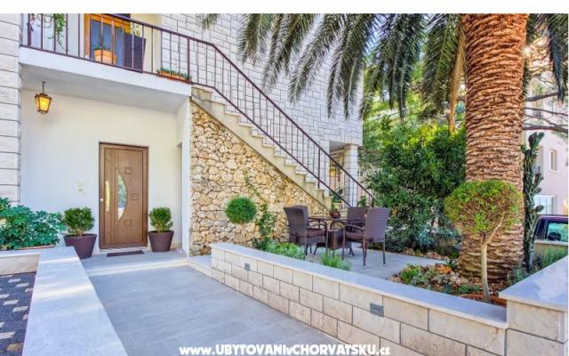 Villa Gabriel – Accommodatie Baska Voda Kroatië