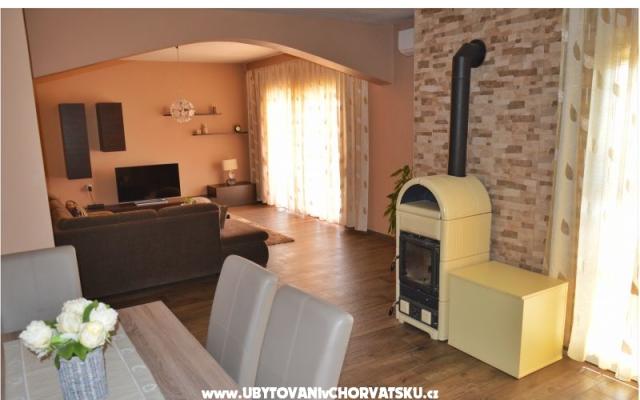 Aparatmani Adrian – Accommodatie Bibinje Kroatië