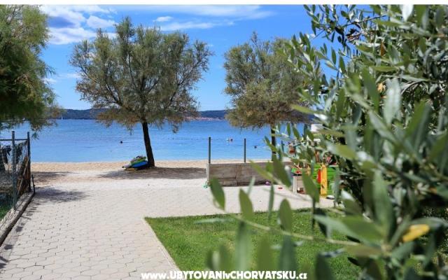 Appartementen Tino – Accommodatie Bibinje Kroatië