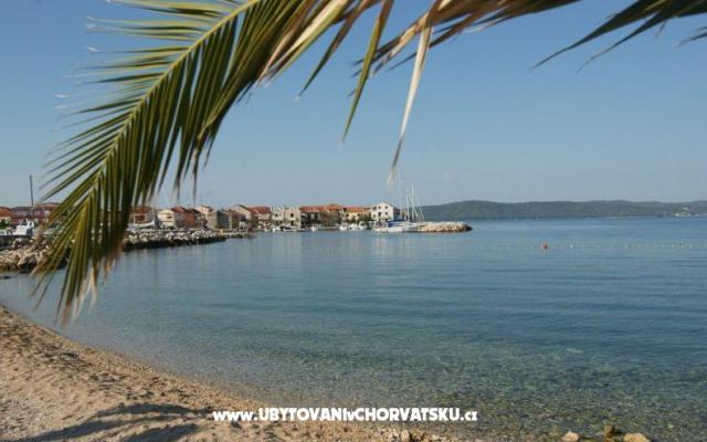 Huis for relax by the Sea – Accommodatie Bibinje Kroatië