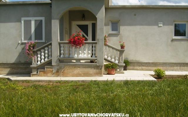 Huis za odmor Jelena – Accommodatie Bibinje Kroatië