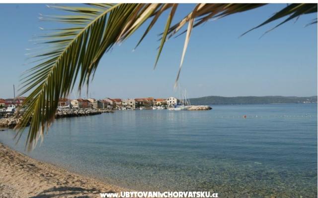 Lovely Place by the Sea – Accommodatie Bibinje Kroatië
