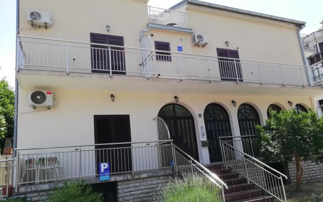 Appartementen Mara 2 – Accommodatie Biograd Kroatië