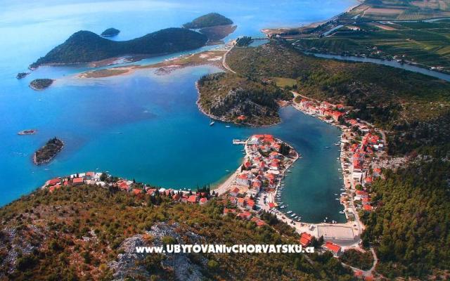 Appartementen Azzurro – Accommodatie Blace Kroatië
