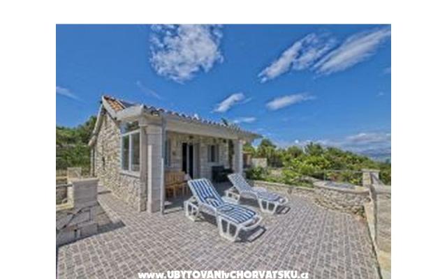 Vakantiehuis Domina Dučac – Accommodatie eiland Brac Kroatië