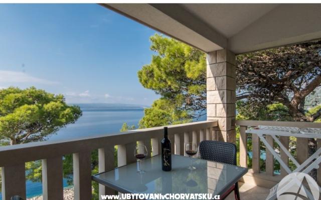 Beachview Appartementen/Free parking – Accommodatie Brela Kroatië