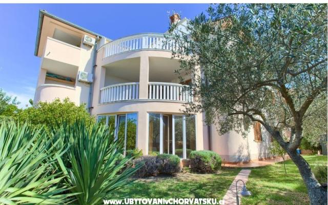 Villa Belvedere – Accommodatie Fazana Kroatië