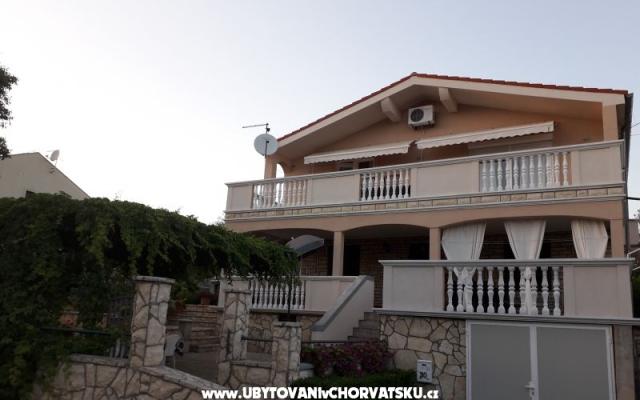 Appartement Suzy – Accommodatie Sv. Filip i Jakov Kroatië