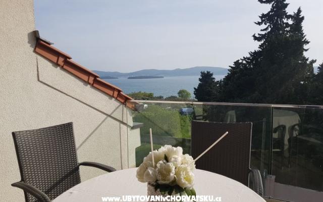 Appartementen Burazin – Accommodatie Sv. Filip i Jakov Kroatië