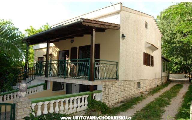 Appartementen Tome – Accommodatie Sv. Filip i Jakov Kroatië