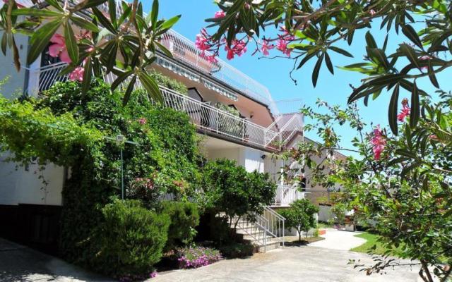 Appartementen Udovicic – Accommodatie Sv. Filip i Jakov Kroatië