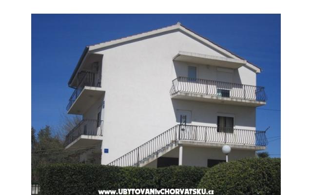 Appartementen Pedišić – Accommodatie Sv. Filip i Jakov Kroatië