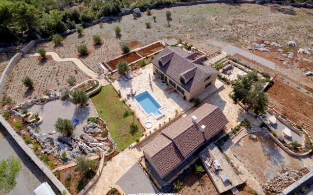 VILLA HARPOCRATES – Accommodatie eiland Hvar Kroatië